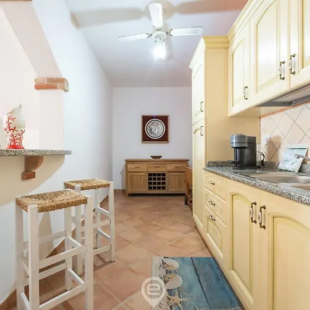 Azure Escape Coast * Nebida