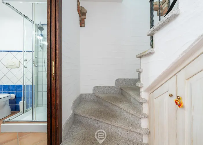 Azure Escape Coast Daire